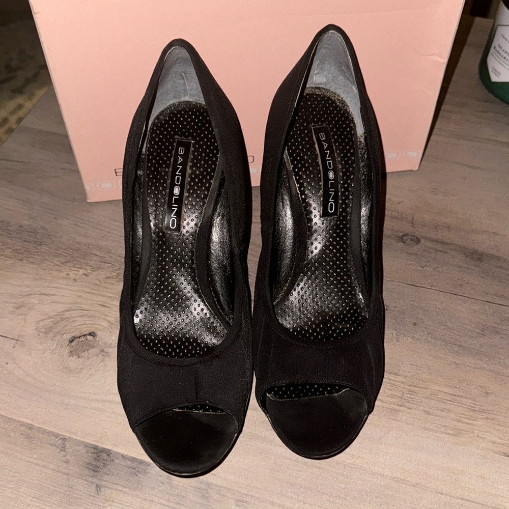 Bandolino Black Satin Peep Toe Wedge 9M